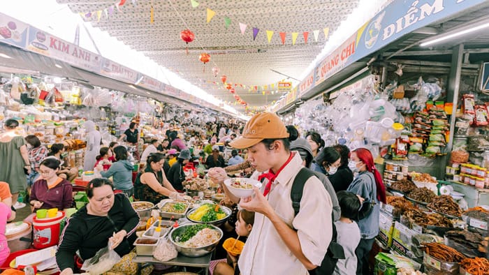 Địa điểm du lịch gần Chùa Pháp Lâm Đà Nẵng