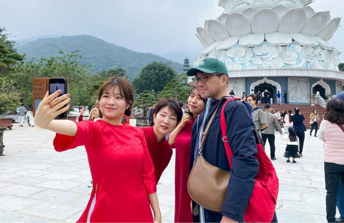 Chùa Linh Ứng bán đảo Sơn Trà