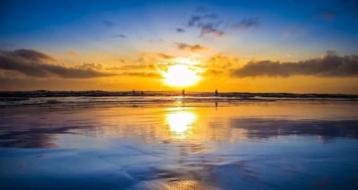 Ngắm bình minh ở biển mỹ khê Đà Nẵng