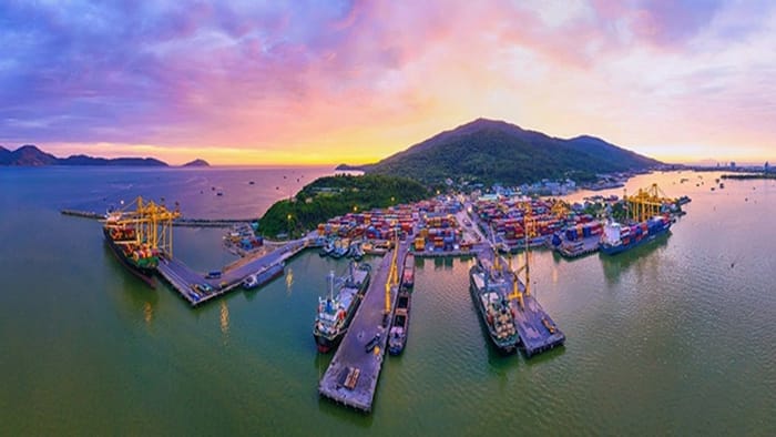 Bình minh ở Cảng Tiên Sa Đà Nẵng