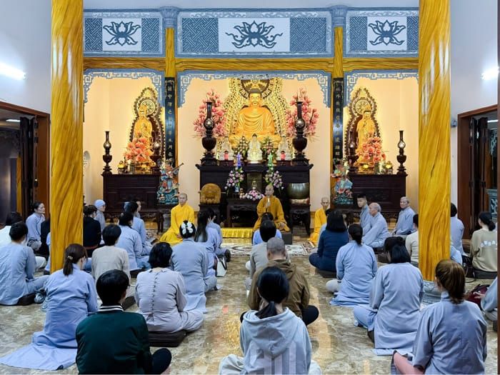 chùa bát nhã triệu nữ vương hải châu đà nẵng