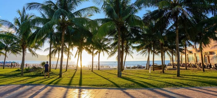 Du lịch đà nẵng cho người lớn tuổi