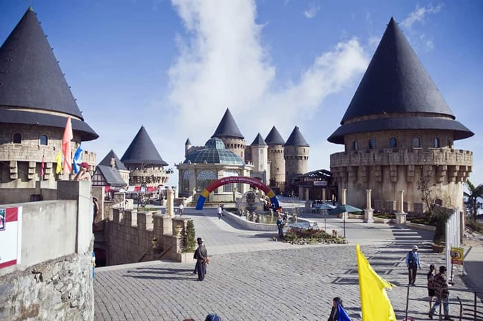 Địa điểm du lịch đà nẵng cho người lớn tuổi tại bà nà hills