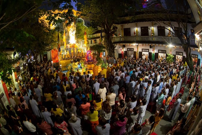 Buổi lễ cầu an đầu năm tại chùa Bát Nhã