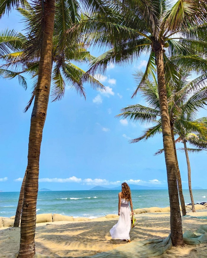 Bãi tắm Phạm Văn Đồng Đà Nẵng