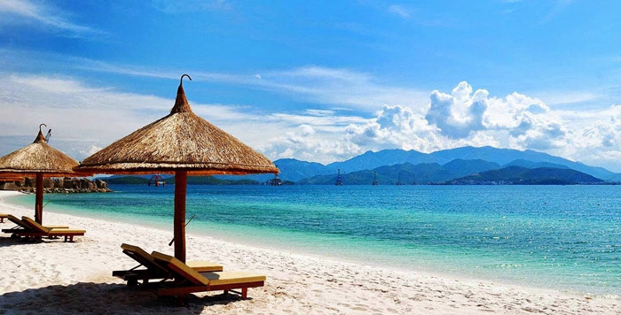 Bãi tắm Phạm Văn Đồng Đà Nẵng