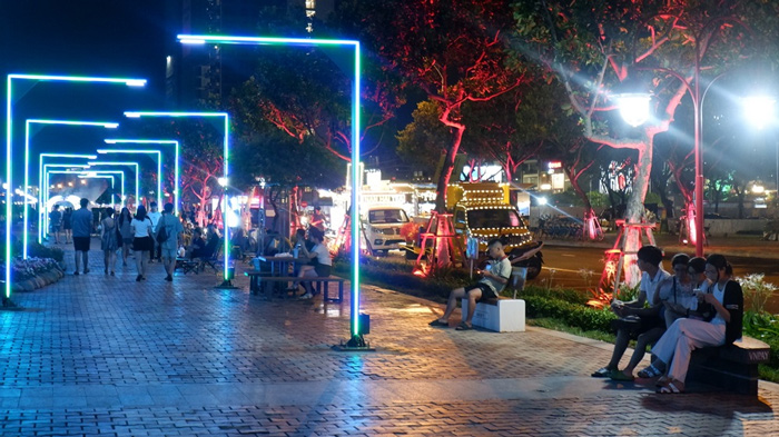 Phố đi bộ Chợ Đêm Đà Nẵng