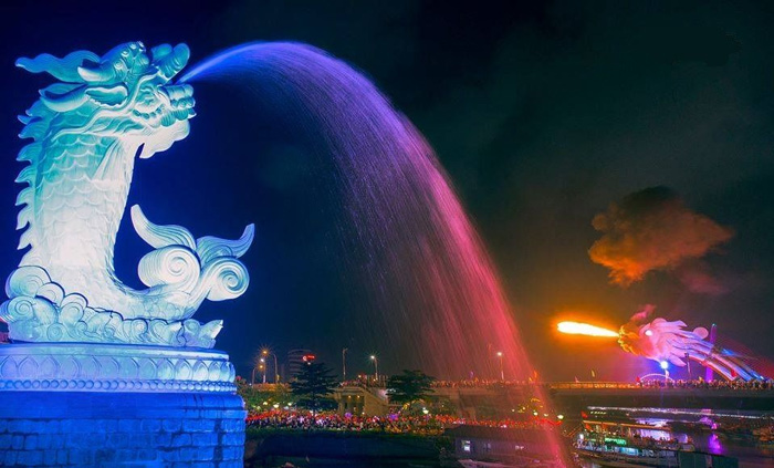 Tượng cá chép Hóa Rồng